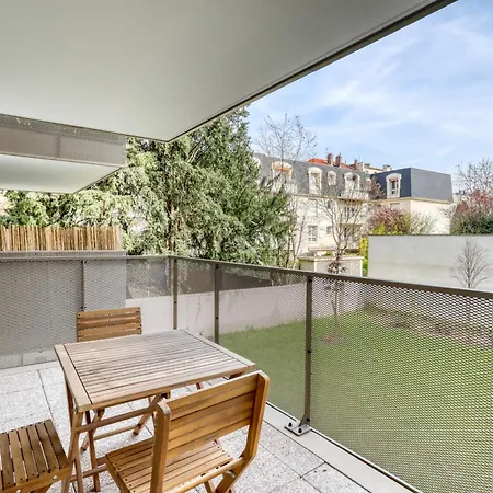 Apartment Sukuba - Parisnord, Villepinte, Bourget, Cdg, Stadedefr Le Bourget